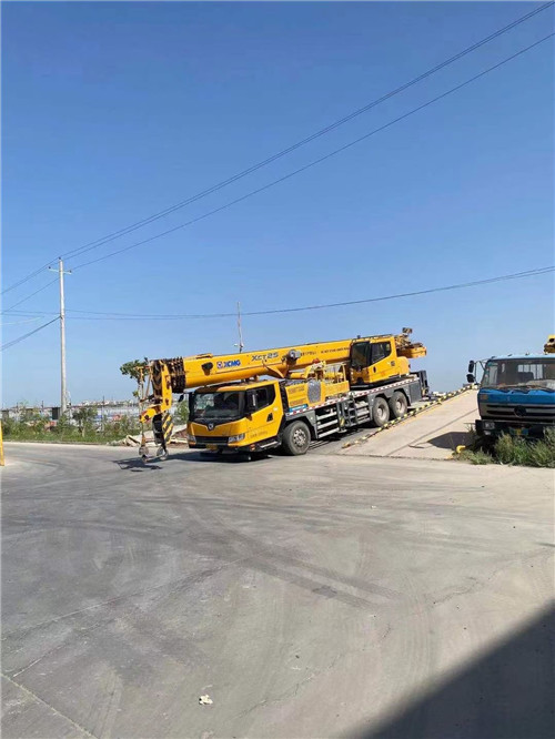 新密市吊车作业时，可能会产生哪些额外收费项目？