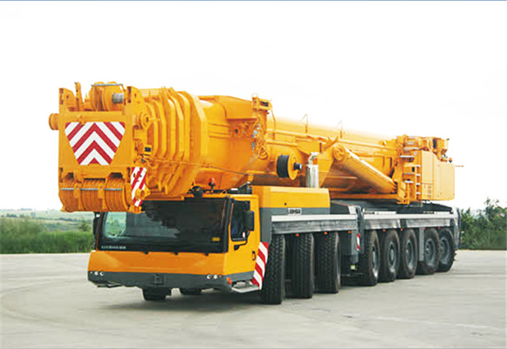 新密市精密设备吊装（如机床、仪器）需要特殊车型吗？